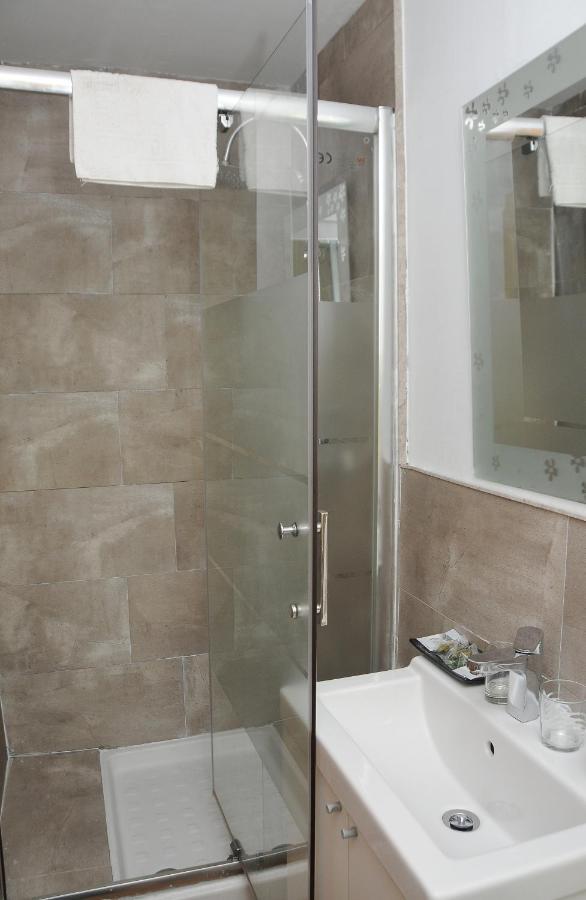 Alba1924 Bed & Breakfast Мадрид Екстериор снимка